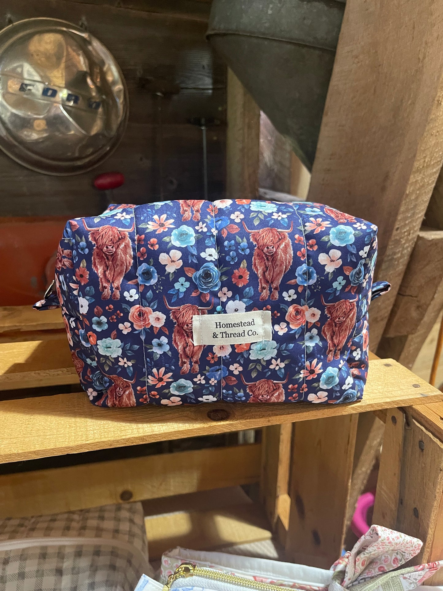 Highland Cow Boxy Bag (Blue)